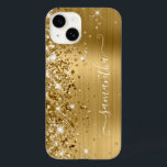 Glittery Guld Glam Girly Swash Namnteckning<br><div class="desc">Den glupskt faux-högdagrar guld glitter på den lämnat kant framför en faux gyllene gult borstad metall folie. Det moderna,  gigantiska namnteckning teckensnittet har ett elegant vitt kalligrafteckensnitt med dekorativt svan. Anpassa teckensnittet stilar för att skapa din egen mobila växel för din bästa vän.</div>
