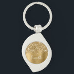 Glittery Guld Glam Namn Swirl Silverfärgad Nyckelring<br><div class="desc">Anpassa det moderna handskrivna stil-skriptet för att skapa din egen dekorativa nyckelkedja. Lägg till en monogramsstart för att skapa en första inledande namn-kombination. Romersk faux guld glitter och borstad metall-folie kommer att skriva ut som ett foto. Byt ut platshållarfotot på en ung flicka mot din dotter.</div>