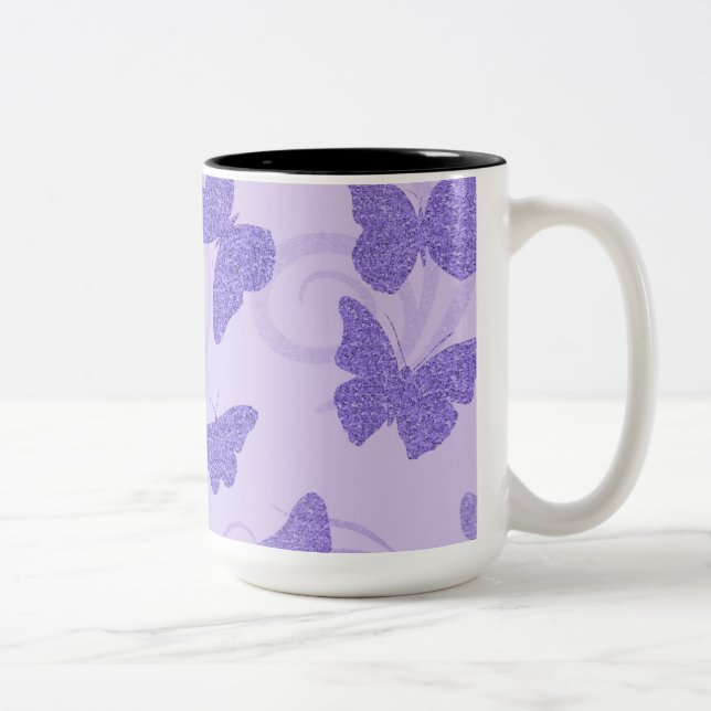 Glittery Lilac Butterflies Två-Tonad Mugg (Höger)