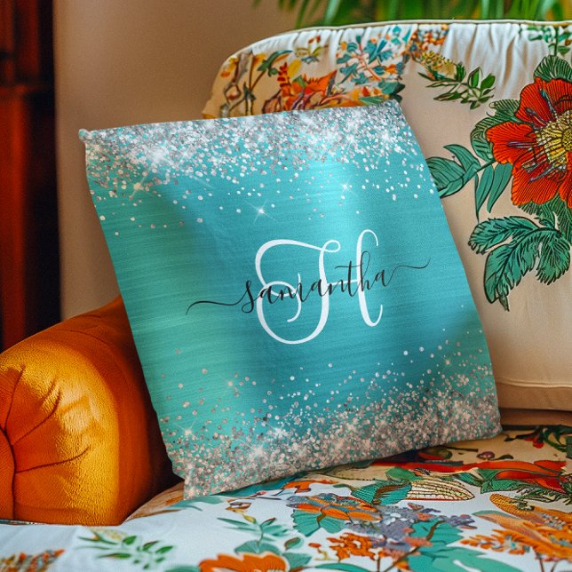 Glittrande silver och turkosblå monogram kudde (Glittery Silver and Turquoise Blue Monogrammed Throw Pillow)