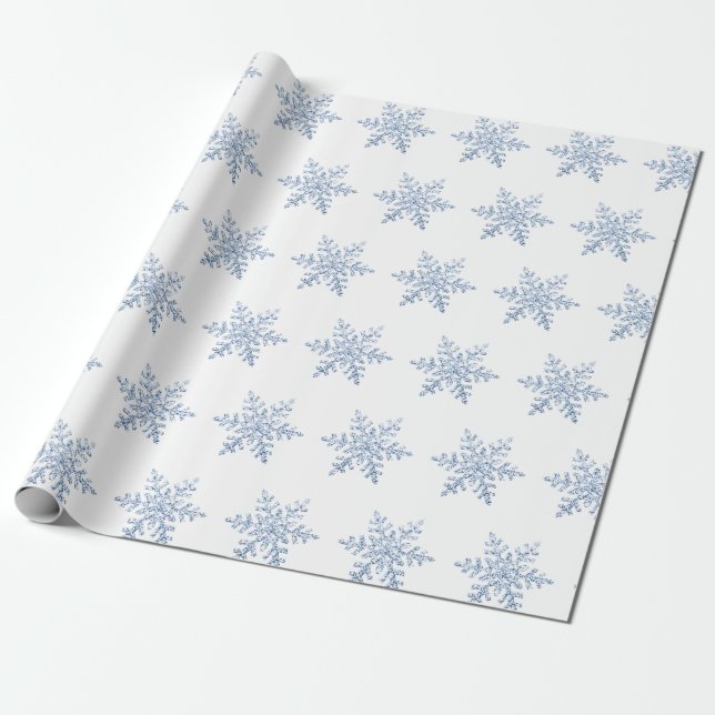 Glittrande snöflingemönster presentpapper (Utrullad)