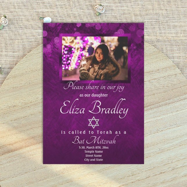 Glittrig Royal Lila Bat Mitzvah-inbjudan Inbjudningar (royal purple bat mitzvah quinceanera invitations)