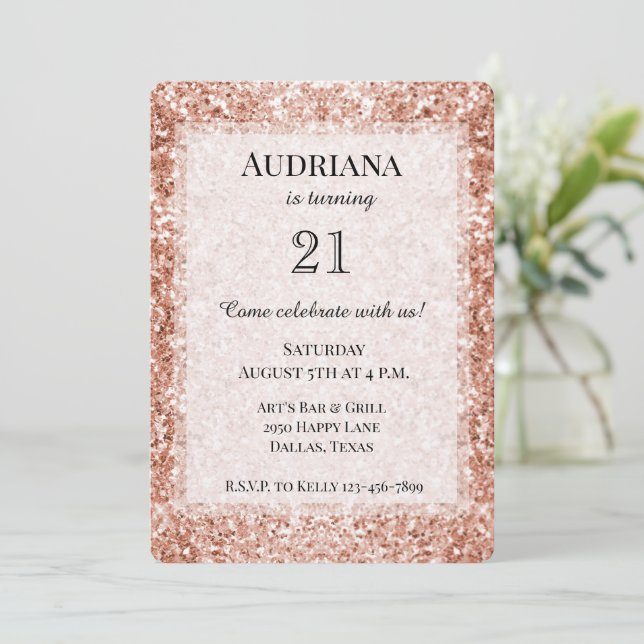 Glitzy Rose Gold Glitter Birthday Inbjudningar (Stående Fram)