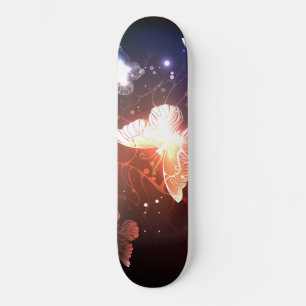 Gloande nattfjärilar mini skateboard bräda 18,5 cm