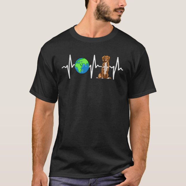 Globe Planet Earth Anka Tolling Retrievers Heartbe T Shirt (Framsida)