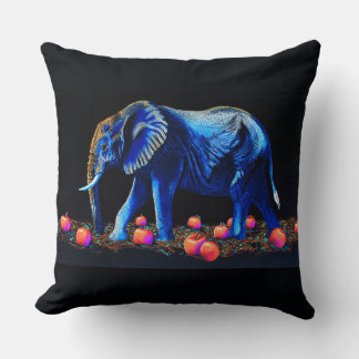Glödande elefant och röda äpplen kudde
