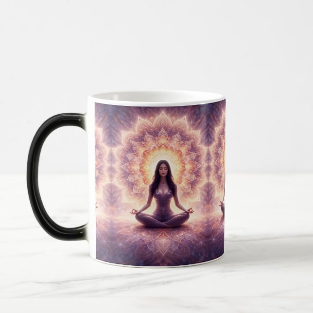 Glödande Mandala Meditation Kvinna       Magisk Mugg (Vänster)