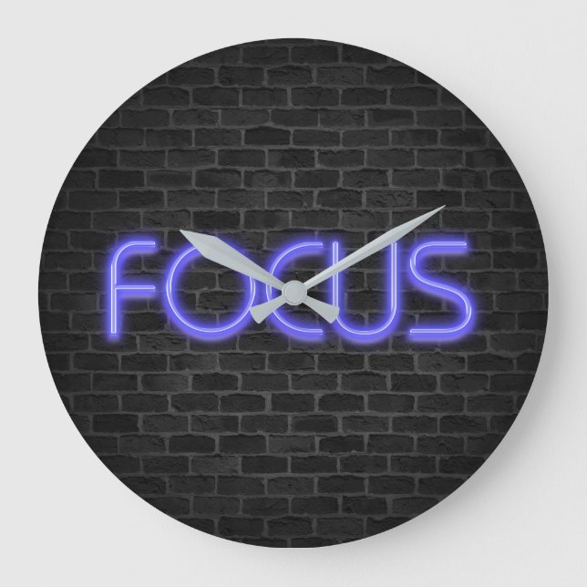 glödande neon Focus-text på tegel Stor Klocka (Framsida)