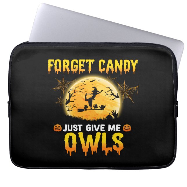 Glöm Candy Ge Me Uggla Witch Halloween Gift Laptop Fodral (Framsidan)