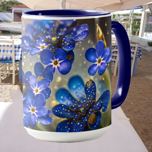 Glöm mig-inte-blomma med guld-accenter mugg (Skapare uppladdad)