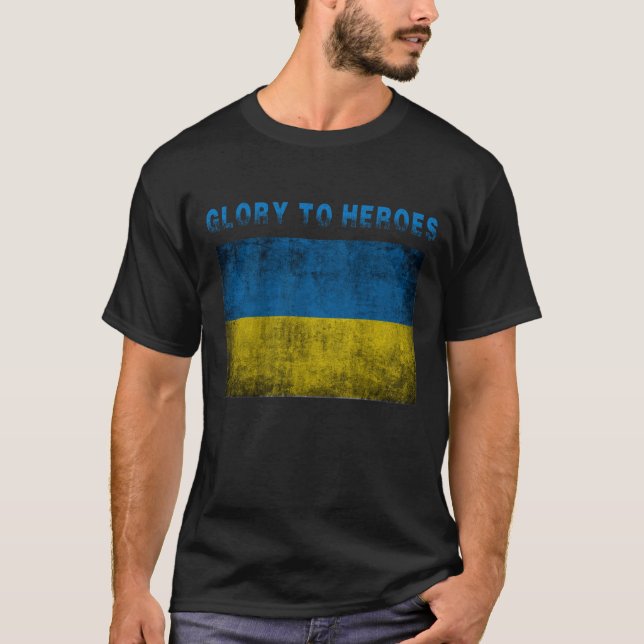 Glory to heroes, stå med Ukraina T Shirt (Framsida)