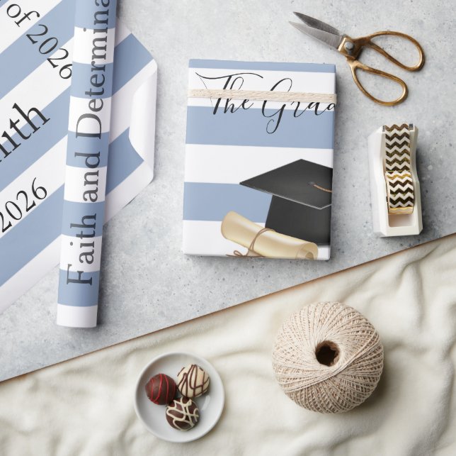 Glossy Wrapping Paper Blue Stripe Graduate 2026 Presentpapper (Hantverk)