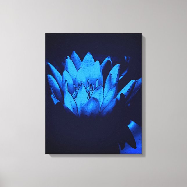 Glowing Blue Vatten Lily Lotus Flower Abstrakt Canvastryck (Framsida)