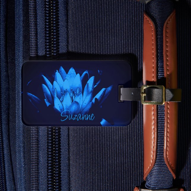 Glowing Blue Vatten Lily Lotus Flower Personlig Bagagebricka (Framsida Insitu 4)