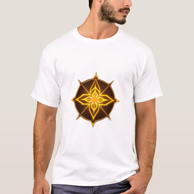 Glowing Golden Compass Rose on Dark Circle T Shirt (Framsida)