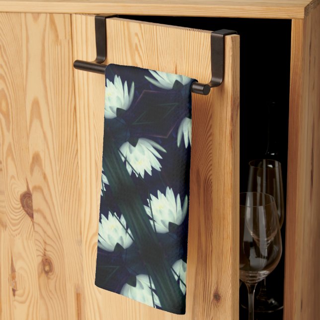 Glowing Lotus Vatten Lily Flower Mönster Kökshandduk (Thirds Fold)