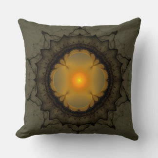 Glowing mystical ornament kudde