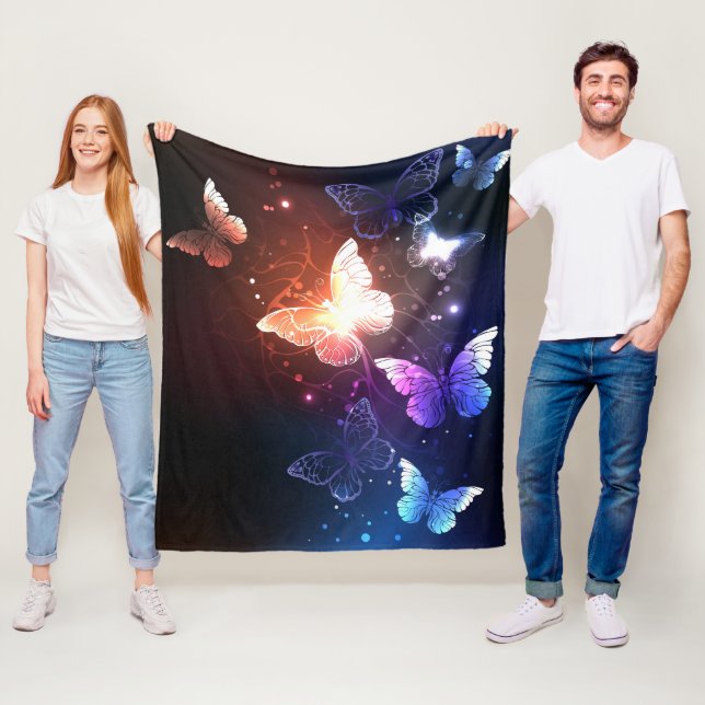 Glowing Night Butterflies Fleecefilt (På plats)