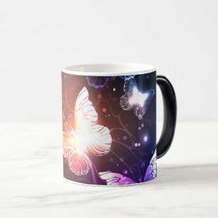 Glowing Night Butterflies Magisk Mugg