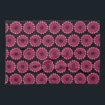 Glowing Pink Fantasy Flower | Abstract Neon Floral Kökshandduk<br><div class="desc">A vibrant and mystical floral design featuring a glowing magenta flower with soft,  velvet-like petals. Elegant curved white filaments with pollen tips radiate from the dark center,  giving it a bioluminescent or fantasy garden look. Perfect for nature lovers who appreciate a modern,  artistic twist on botanical art.</div>