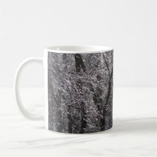 Glyssning Isig Forest in God Light I Kaffemugg