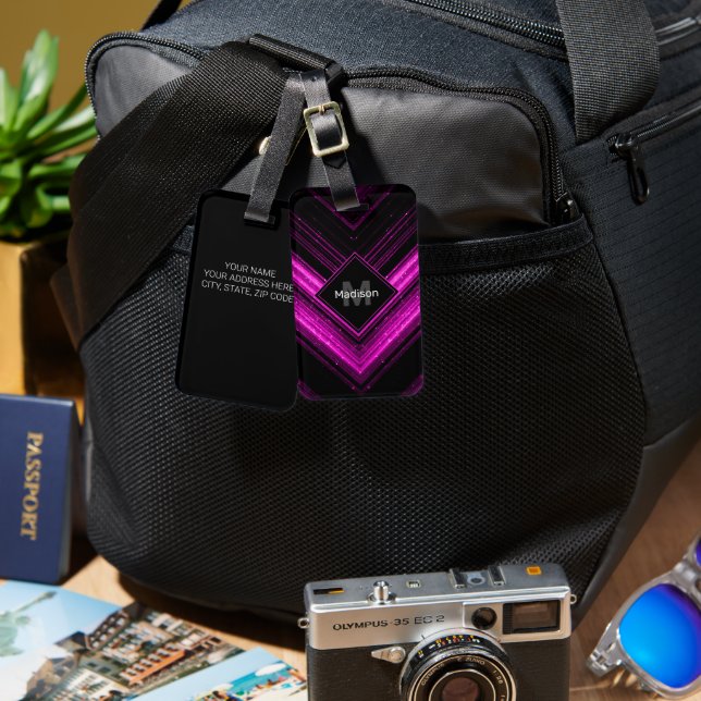 Gnisig metallisk shock rosa, svart chevron Monogra Bagagebricka (Fram & Baksida)
