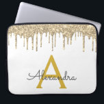 Gnistra Monogram för Vita Guld Glitter Laptop Fodral<br><div class="desc">White and Guld Faux Dripping Modern och Elegant Girly Glitter och Gnistra Elegant Monogram Fodral. Fodral kan anpassas så att det omfattar ditt första och första namn.</div>