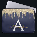 Gnistran Monogram för marinblått Guld Glitter Laptop Fodral<br><div class="desc">Faux-drivning i marinblått och Guld Modern och Elegant Girly Glitter och Gnistra Elegant Monogram Fodral. Fodral kan anpassas så att det omfattar ditt första och första namn.</div>