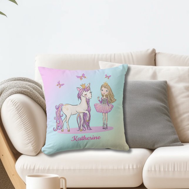 gnistran "My Unicorn" Guld Kudde (Skapare uppladdad)