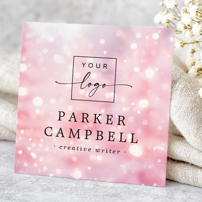 Gnistrande glitterljus rosa logotyp chic fyrkantigt visitkort (Sparkling bokeh lights pink logo chic square business card)
