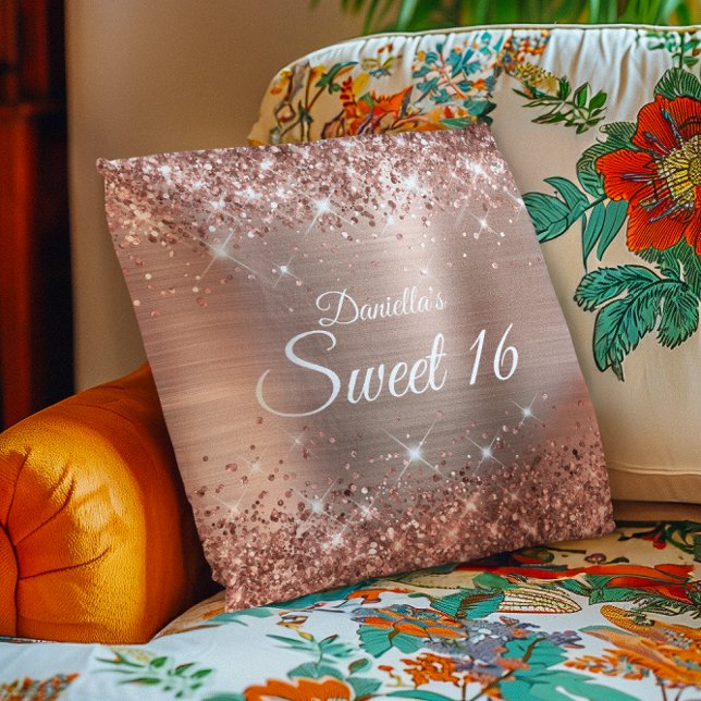 Gnistrande Roséguld Glitter och Folie Söt 16 Kudde (Sparkly Rose Gold Glitter and Foil Sweet 16 Throw Pillow)