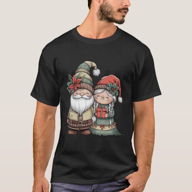 Gnome Helgdag Hugs T Shirt (Framsida)