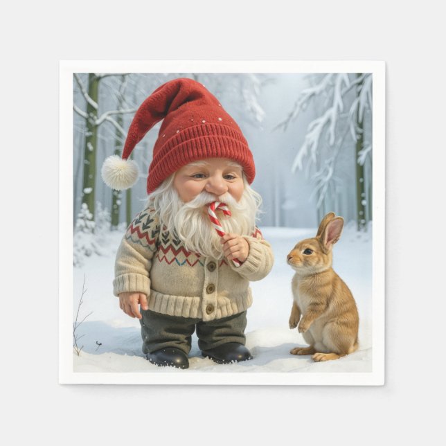Gnome med glädje över Candy cane i Snowy Forest Pappersservett (Framsidan)