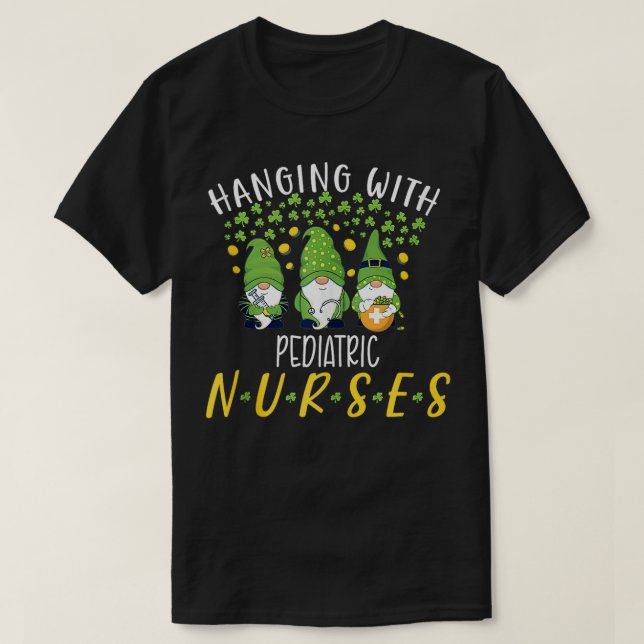 Gnome Pediatriska sjuksköterskor Funny Nurse St pa T Shirt (Design framsida)