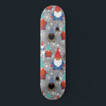 Gnome Snowflake Illustrations jul Mönster Mini Skateboard Bräda 18,5 Cm<br><div class="desc">Den här söta och festliga mönster-julen i helgdag är perfekten som du kan ge dig själv, dina vänner och din familj. Den har tre olika genomer med julklapp Nordic och Fairisle sweaters, hattar, handskar och stövlar med vitt snöflingor ovanpå en enkel grått-bakgrund. Färg omfattar svart, vit, tan, röd, teal grönt,...</div>
