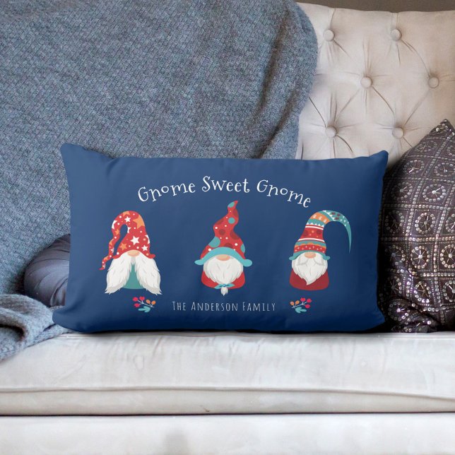 Gnome Sweet Gnome Cute Roligt Modern Helgdag Elf B Lumbarkudde (Skapare uppladdad)