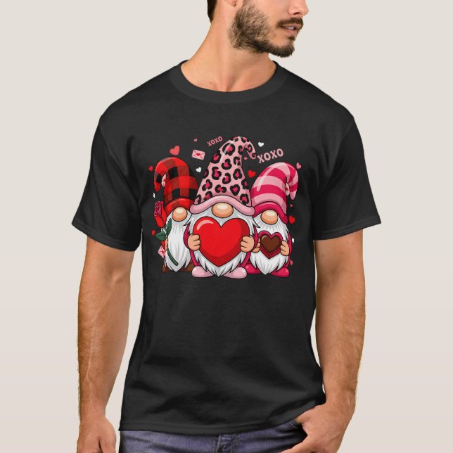 Gnomes Crew Valentines Day Buffalo Leopard Heart  T Shirt (Framsida)