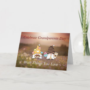 Gnomes morföräldrars-dagskort med scen Meadow Kort