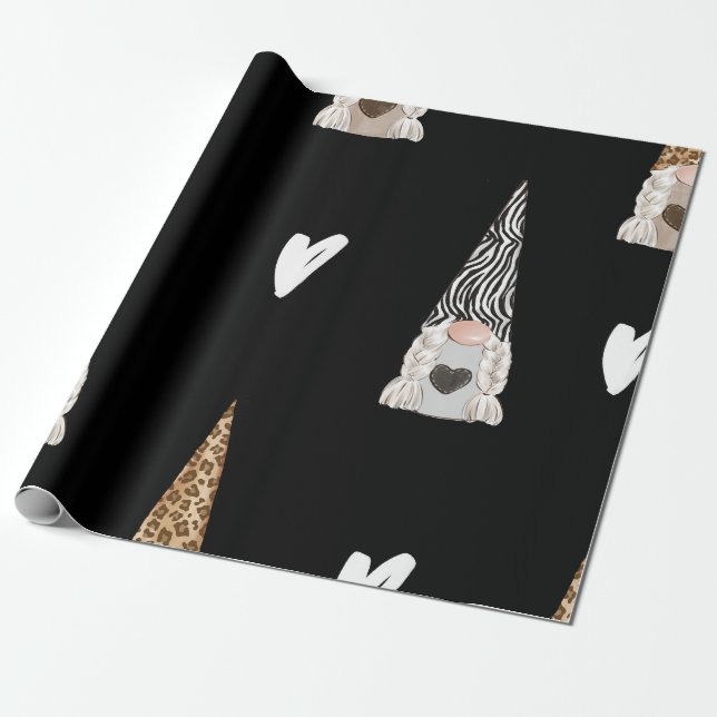 Gnomes on Black Wrapping Papper Presentpapper (Utrullad)
