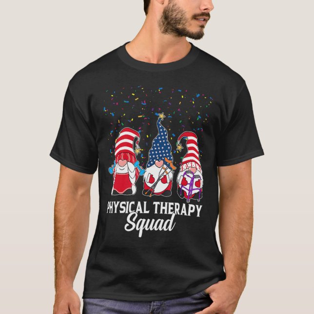 Gnomes PhysiTherapy Squad 4:e juli Oberoende T Shirt (Framsida)