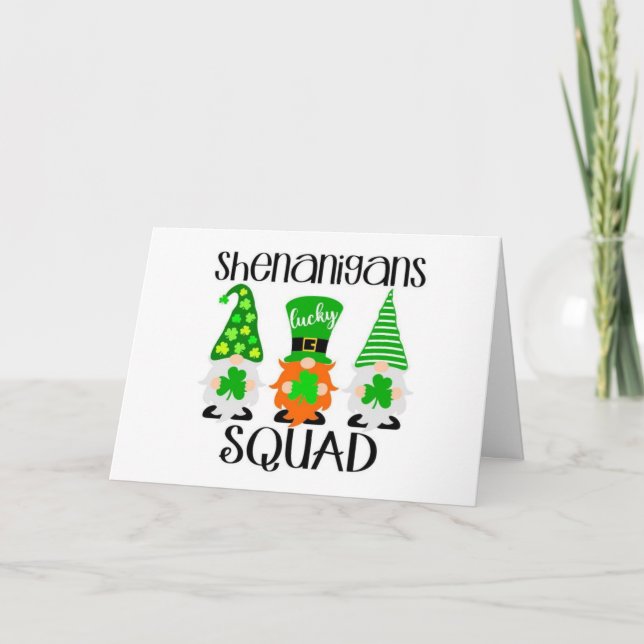 GNOMES SAY **GRATTIS PÅ FÖDELSEDAGEN** GRUPP KORT (Framsida)