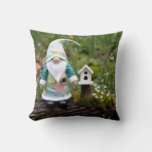 Gnome's Vår Retreat: Birdhouse Ligcape Kudde