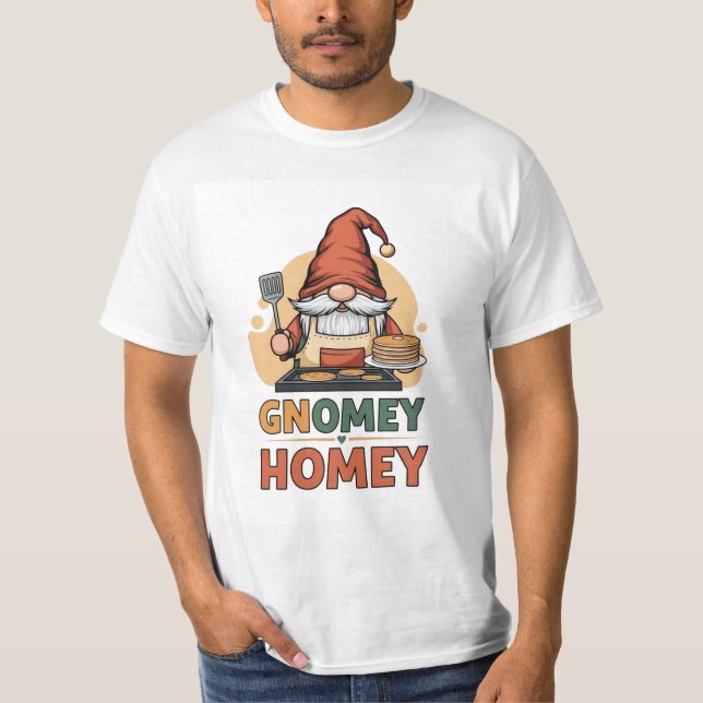 Gnomey homey pancakes design t shirt (Framsida)