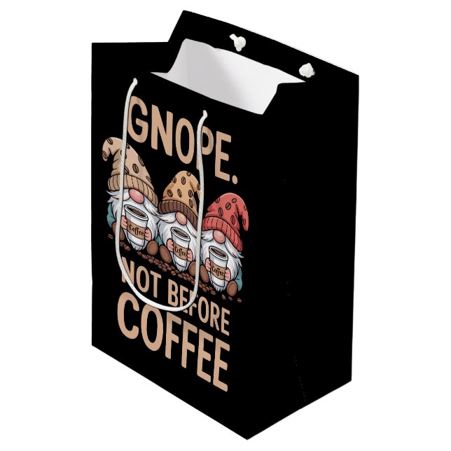 Gnope Inte före kaffe Tre Gnomer Cafein  (Framsidan Vinklad)