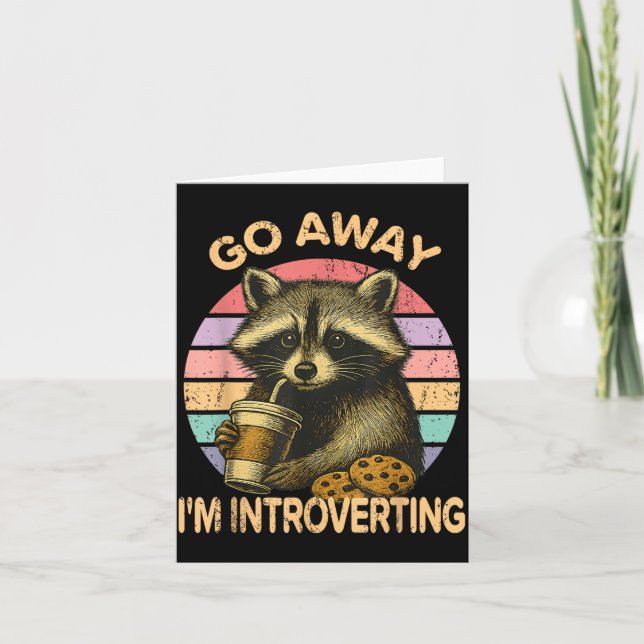 Go Away I'm Introverting Funny Raccoon Sarcastic  Kort (Framsida)