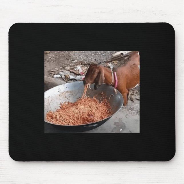 Goat Eating Spaghetti Sticker Musmatta (Framsidan)