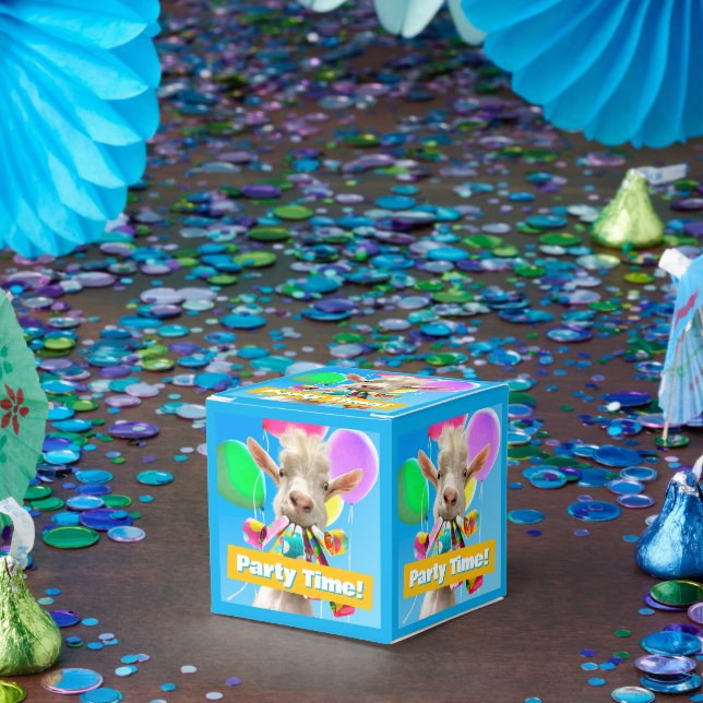 Goat with Party Blowers Presentaskar (Part)