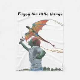 Goblin Flies Dragon Kite Fantasy Art Blanket Fleecefilt