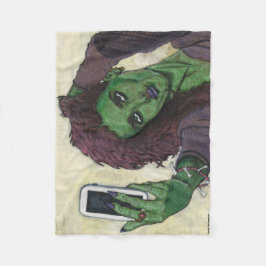 Goblin Girl Cell Mobil Selfie Fantasy Art Blanket Fleecefilt
