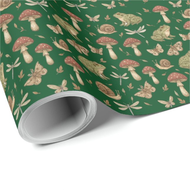 Goblincore Mushroom Frog Snail Dragonfly Pattern Presentpapper (Rullad Hörn)